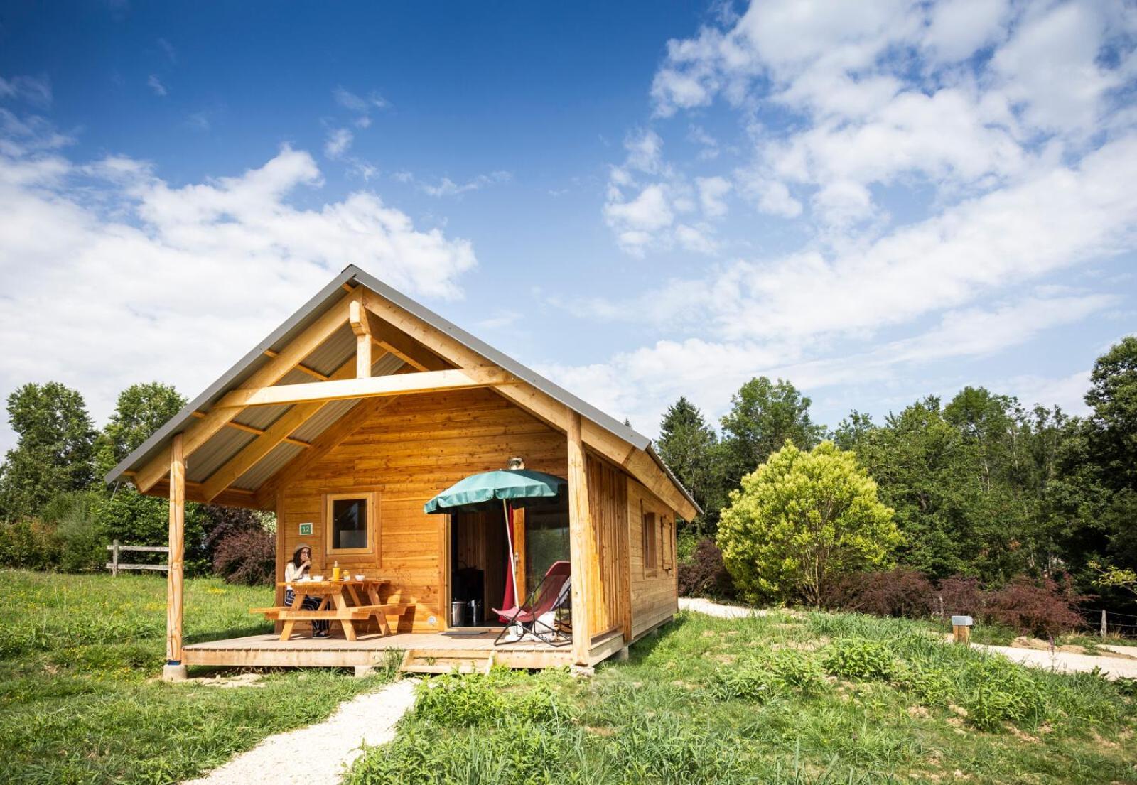 Huttopia Lac D'Aiguebelette Saint-Alban-de-Montbel Ruang foto