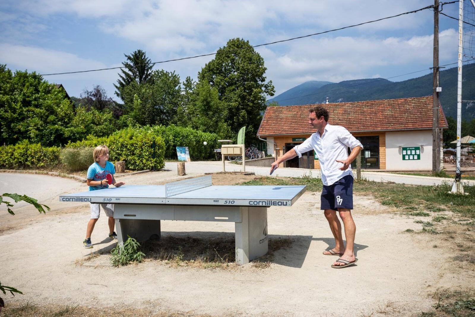 Huttopia Lac D'Aiguebelette Saint-Alban-de-Montbel Bagian luar foto