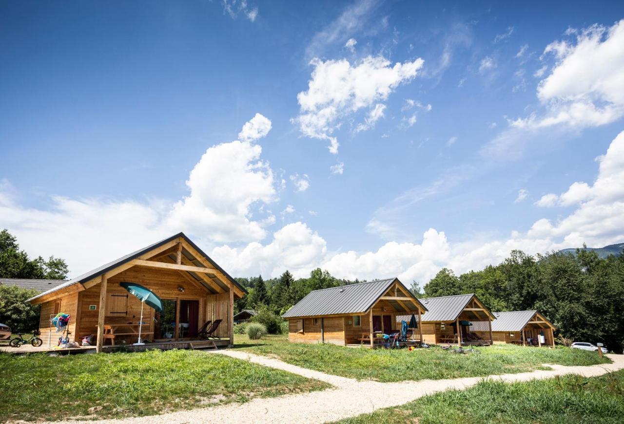 Huttopia Lac D'Aiguebelette Saint-Alban-de-Montbel Bagian luar foto